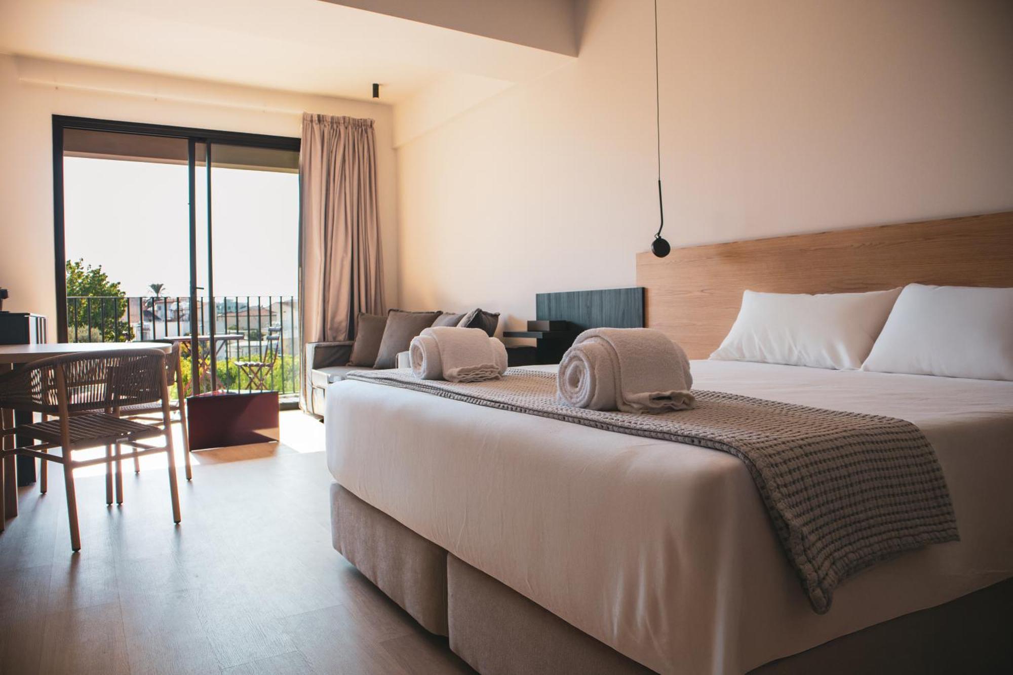 Alinea Lano Old Town Center Aparthotel Limassol Exteriör bild